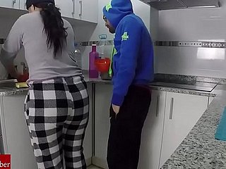 Mereka menjilati dan mencucup semua milk.SAN62 nya