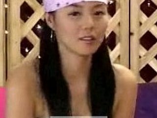 Zottoテレビ2韓国の女の子は自分の猫を剃っ
