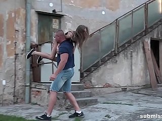 Sıska genç Sarah Kay kaçırılan ve vasiyetini karşı becerdin