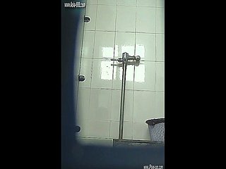 filles chinoises vont à toilet.123