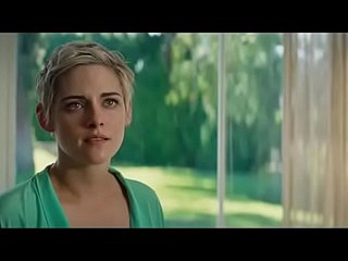 Kristen Stewart seks sahnelerinde memelerinikesip