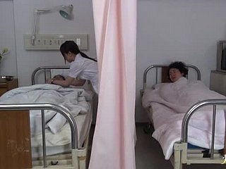 Hikaru ہے کی Ayami سینگ نرس بیکار اور سواری مرگا