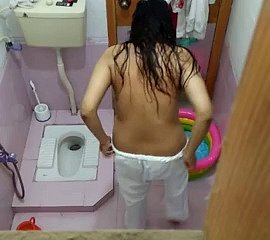 anh em họ nhận được tắm cảnh đầy đủ của tôi