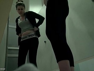 Kleedkamer voyeur video 1