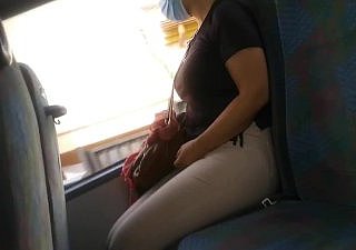 (위험한 공개 버스) 낯선 사람의 아마추어 입으로!