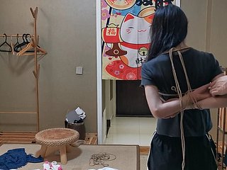 Ultraman gadis baru Shanshan mengikat cabaran (hukuman)