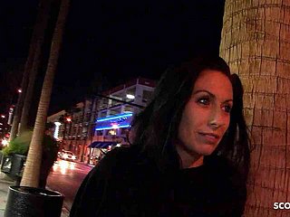 Femme matured chaude vraie pick-up et baise lay dans influenza rue