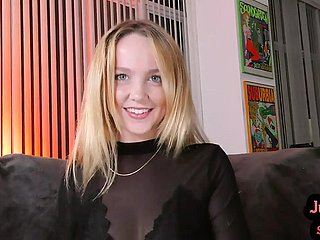 Pov anal teen, yağlanmış butthole ile asfedilirken kirli konuşuyor