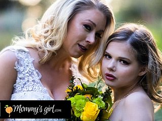 ママの女の子 - 花嫁介添人ケイティ・モーガンは彼女の義理の娘ココ・ラヴェロックを激しく叩きます彼女の結婚式の前