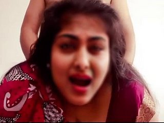 Enticing Indian Stepmom Disha fucked từ phía sau kiêm bên trong creampie