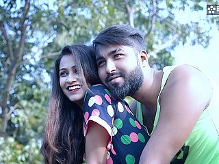 Pati ke chhote bhai apne hi nai nawalee bhabhi ko Affect karke chodne ka maja luta regard probe into ghar pe bhaiya nahi tha