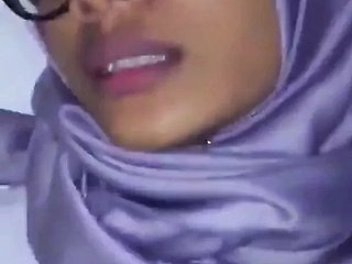Tudung enak saucy