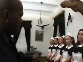 Femme De Chambre Française Gangbang
