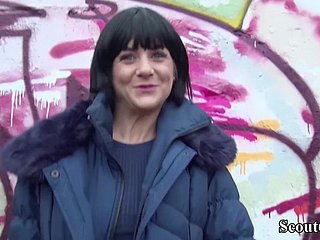Wunderschöner Lullu Roscoe faszinierender XXX-Clip