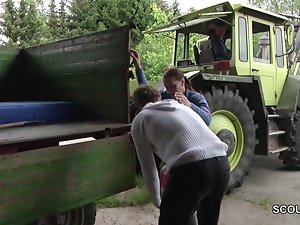 Đức MILF Mẹ Sedcue để fuck ngoài trời bởi Outlander