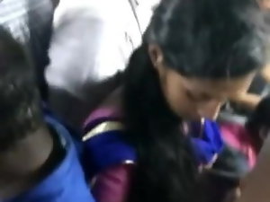 meraba-raba bas India