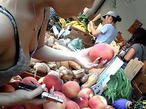 BootyCruise: Chinatown کے وکھنڈن کیمرے ڈیلکس 4 پوروویاپی