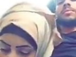 เซ็กซี่ Hijabi ดูด