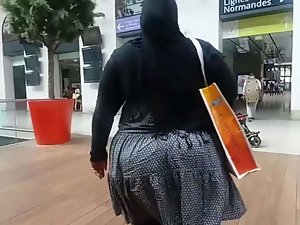 culo gordita árabe. (grosse beurette).