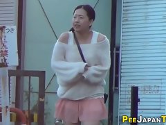 소변 음란 아시아 인