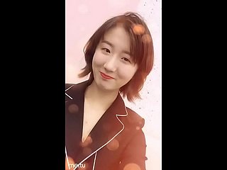 Humongous Chinese finance renown psychiatrist Dorrit Yaqi sucking my flannel