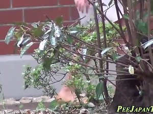 babe asian pees dirinya