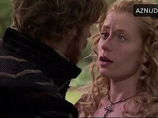 كريستين بيليرين في فيلم Along to Tudors