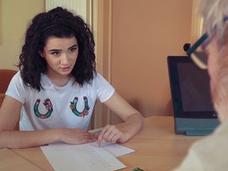 cumplay小柄巨根ティーンエイジャーの若いぬれたフェラチオかわいいザーメン兼と彼女の口に巨根おじいちゃんカムズでめちゃくちゃかわいいティーン