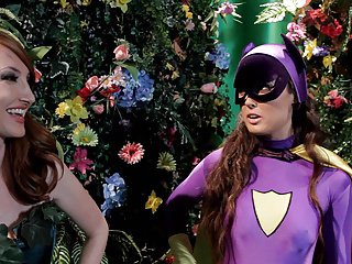 The man Heroines di pantyhose