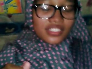 индонезийской джилбаба tudung Memek berbulu 1