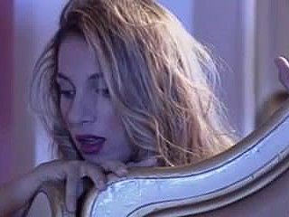 Seksi Canlı Eylem TAM PORNO FİLMİ
