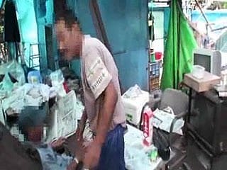 Incinta bellezza giapponese ha da Fanculo Hobos