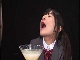 凉子弘前饮精吞。删失