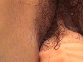 کھلواڑ عظیم saggy چھاتی کے ساتھ بال ایشیائی MILF