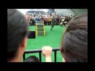 Encoxada 81: وہ کتنی پاک اور معصوم لگ رہی تھی، جی ہاں آخر!