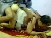 Milf egiziana ha guidato consent un