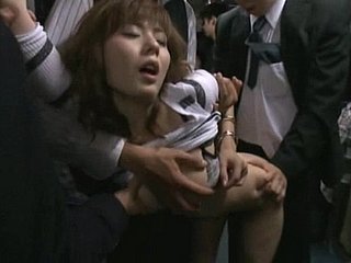 마음을하지 않는 여자와 공공 섹스 세션은 하드 함정